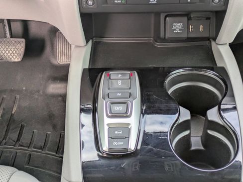 Used 2018 Honda Pilot Elite image 15