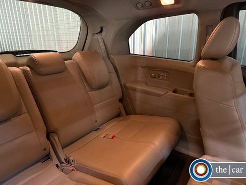 Used 2014 Honda Odyssey EX-L image 17
