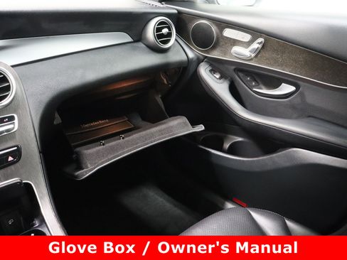 Used 2020 Mercedes-Benz GLC 300 4MATIC image 24