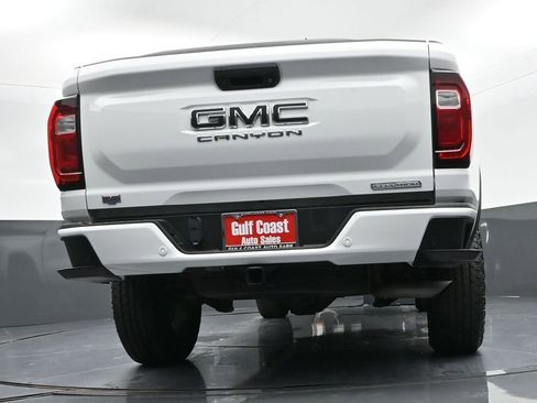 Used 2024 GMC Canyon Elevation w/ Convenience Package image 33