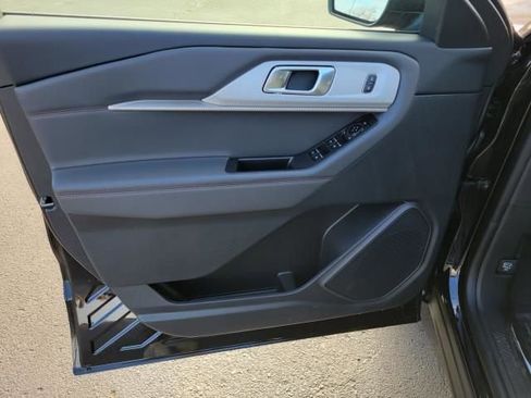 New 2026 Ford Explorer Active image 22