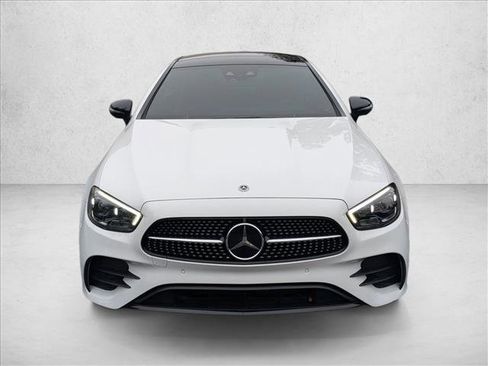 Used 2023 Mercedes-Benz E 450 Coupe image 2