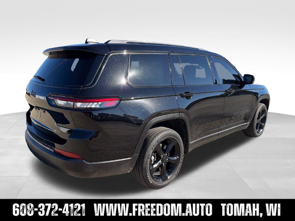 Used 2024 Jeep Grand Cherokee L Altitude AWD/4WD image 8