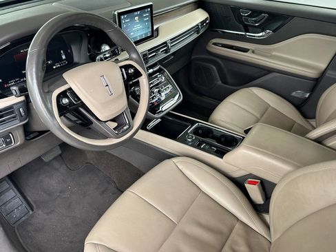 Used 2022 Lincoln Corsair Reserve w/ Elements Package image 9