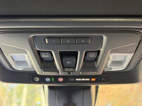 Used 2021 GMC Sierra 1500 AT4 w/ AT4 Premium Package image 21