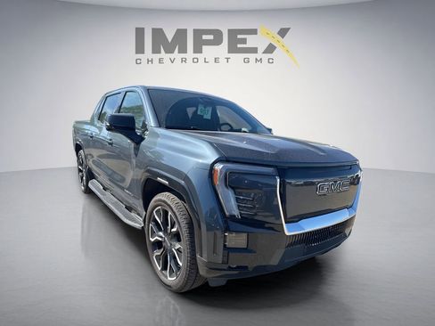 Used 2025 GMC Sierra EV Denali AWD/4WD image 2