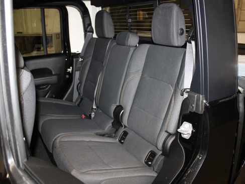 New 2026 Jeep Gladiator Sport image 24