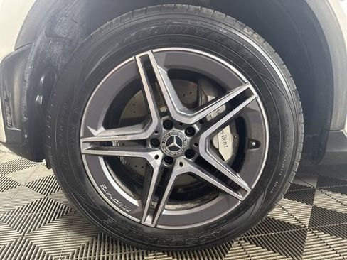 Used 2022 Mercedes-Benz GLC 300 4MATIC image 10