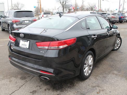 Used 2018 Kia Optima EX w/ Premium Package image 5