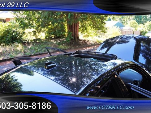 Used 2017 Dodge Charger SRT RWD image 35