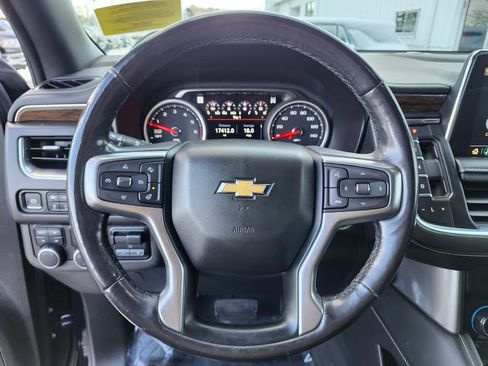 Used 2021 Chevrolet Tahoe Premier w/ Premium Package image 26