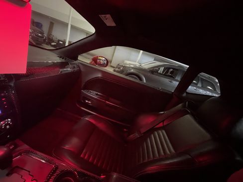 Used 2009 Dodge Challenger R/T image 21