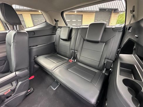 Used 2021 Volkswagen Atlas SE image 33