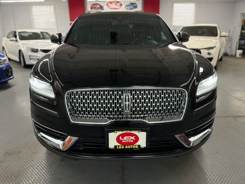 Used 2019 Lincoln Nautilus Reserve AWD/4WD image 3