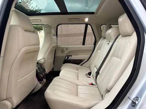 Used 2017 Land Rover Range Rover Supercharged AWD/4WD image 12