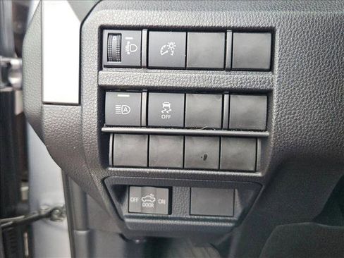 Used 2025 Toyota Tacoma SR5 image 13