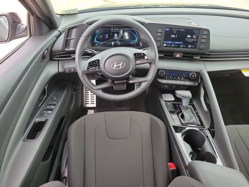 New 2026 Hyundai Elantra SEL Sport Premium FWD image 7