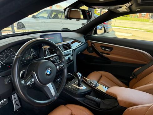 Used 2019 BMW 440i xDrive Coupe w/ M Sport Package image 18