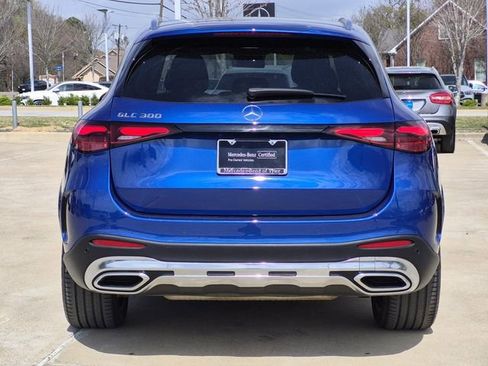 Certified 2025 Mercedes-Benz GLC 300 image 5