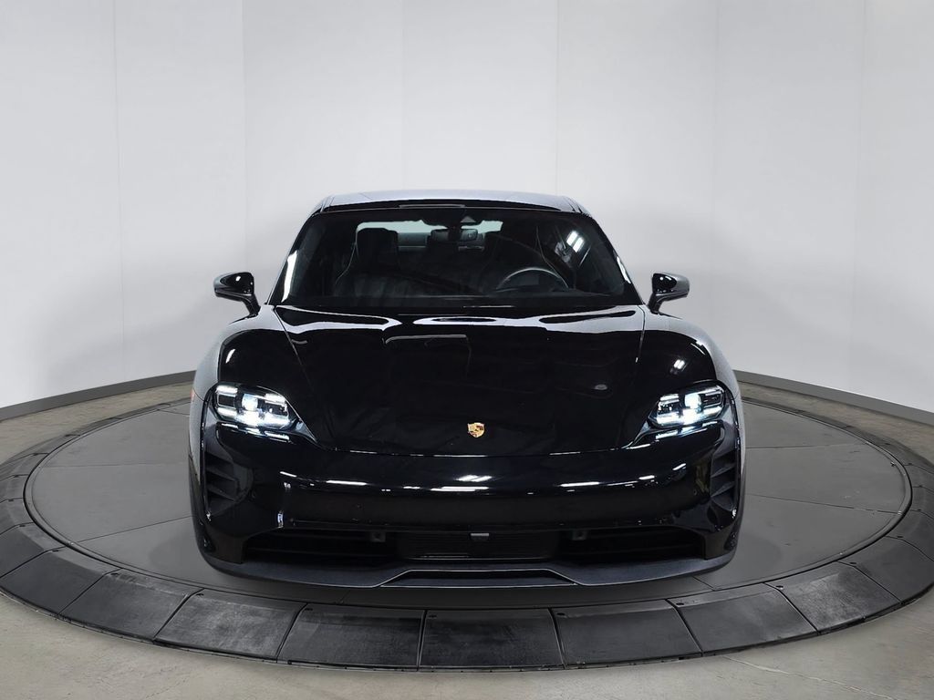 Used 2024 Porsche Taycan RWD image 10