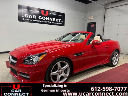 Used 2012 Mercedes-Benz SLK 250 image 1