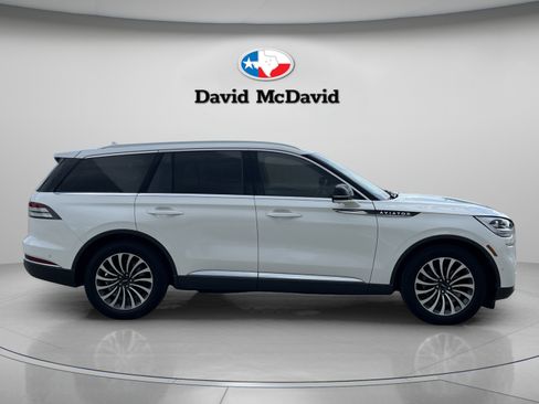 Certified 2023 Lincoln Aviator Reserve w/ Equipment Group 201A RWD image 8