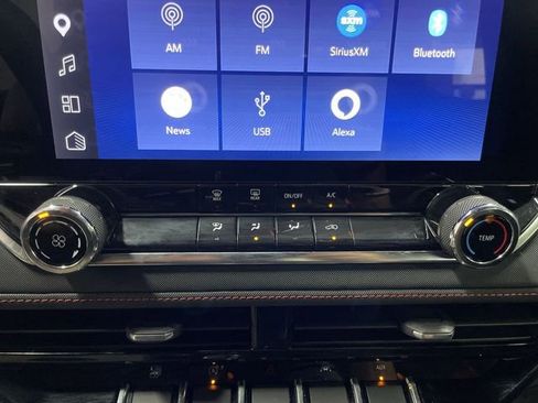 Used 2023 Chevrolet Colorado Z71 w/ Advanced Trailering Package image 19