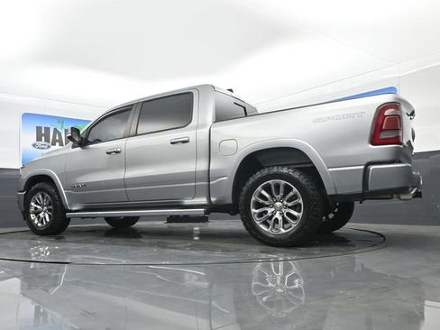 Used 2022 RAM 1500 Laramie w/ Sport Appearance Package AWD/4WD image 19