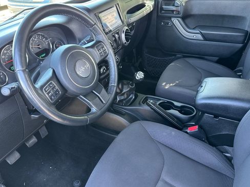 Used 2017 Jeep Wrangler Sport S w/ Quick Order Package 23S image 10