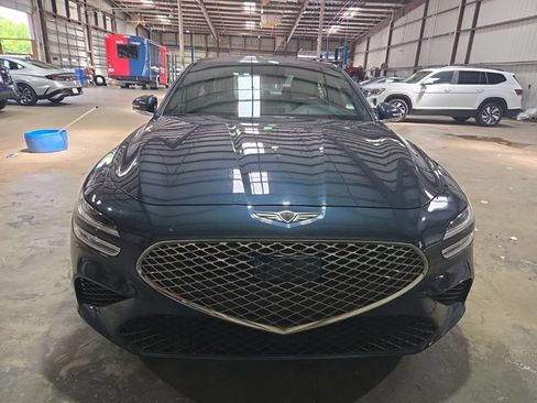 Used 2025 Genesis G70 2.5T RWD image 7