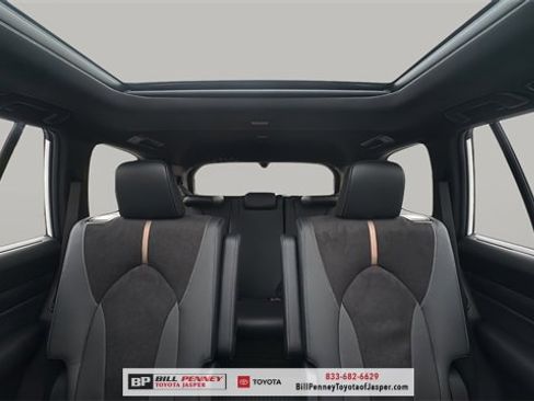 New 2026 Toyota Grand Highlander AWD Hybrid image 18