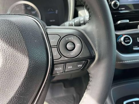 Used 2020 Toyota Corolla SE w/ SE Preferred Package FWD image 29