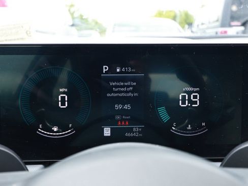 Used 2025 Hyundai Sonata SEL FWD image 11