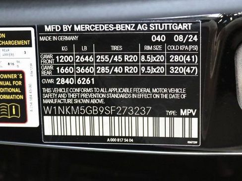 Certified 2025 Mercedes-Benz GLC 350e GLC 350e w/ AMG Line image 31