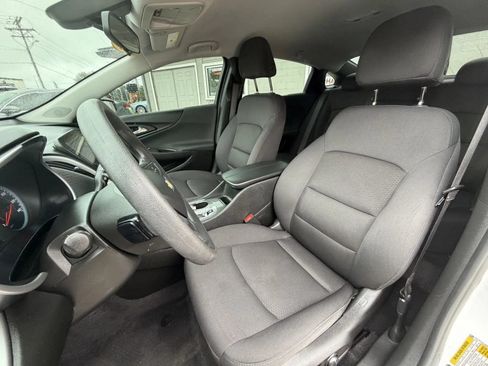Used 2022 Chevrolet Malibu LT FWD image 13
