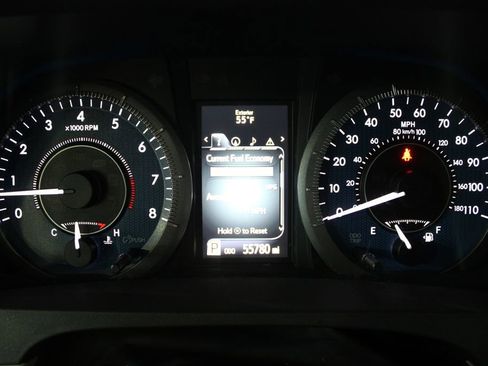 Used 2017 Toyota Sienna XLE Premium image 33