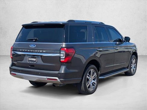 Used 2023 Ford Expedition Limited AWD/4WD image 5