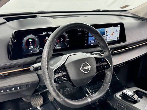 Certified 2024 Nissan Ariya AWD image 35