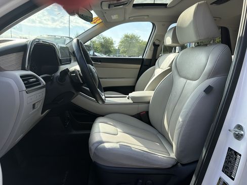 Used 2021 Hyundai Palisade SEL FWD image 16