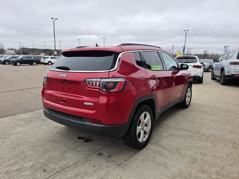 Used 2018 Jeep Compass Latitude image 6