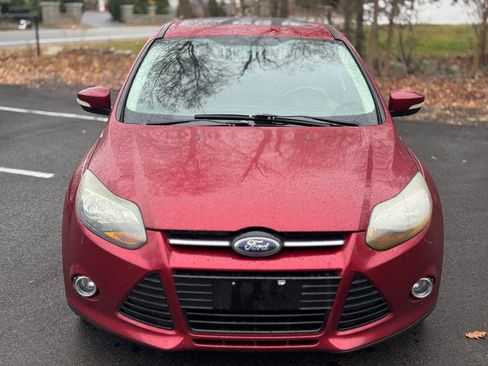 Used 2013 Ford Focus Titanium image 2