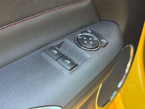 Used 2017 Ford Mustang GT Premium w/ Equipment Group 401A RWD image 21