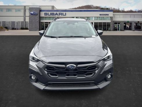 Used 2025 Subaru Crosstrek 2.5i Limited w/ Crosstrek Mirror Package image 2