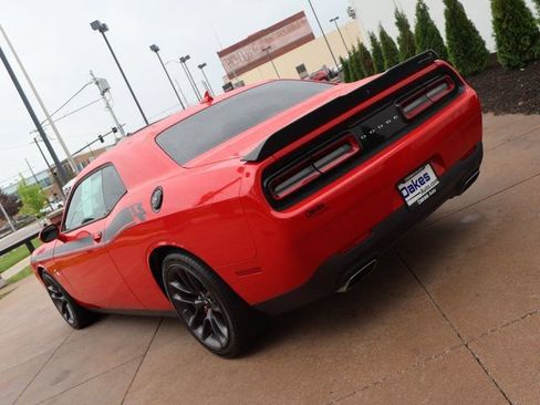 Used 2020 Dodge Challenger R/T Scat Pack RWD image 3