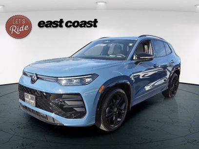 New 2026 Volkswagen Tiguan SE R-Line