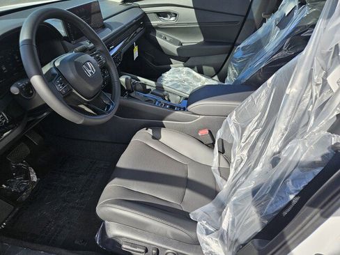 New 2025 Honda Accord EX-L image 7