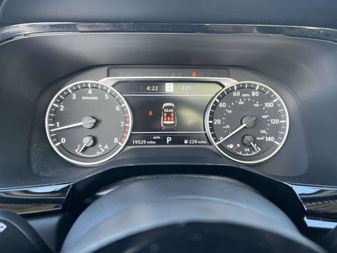 Used 2024 Nissan Pathfinder SL w/ SL Premium Package image 28