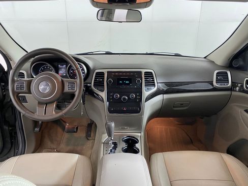 Used 2013 Jeep Grand Cherokee Laredo image 15