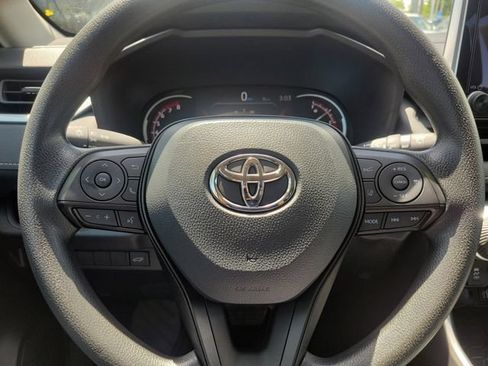 Used 2025 Toyota RAV4 XLE w/ Convenience Package FWD image 19
