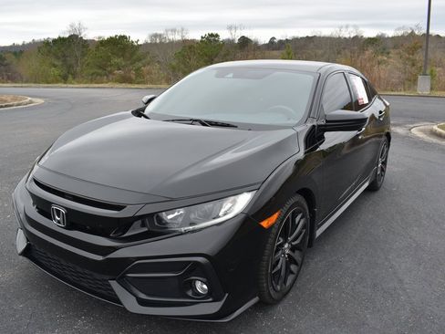 Used 2021 Honda Civic Sport image 2